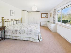 MASTER BEDROOM- click for photo gallery